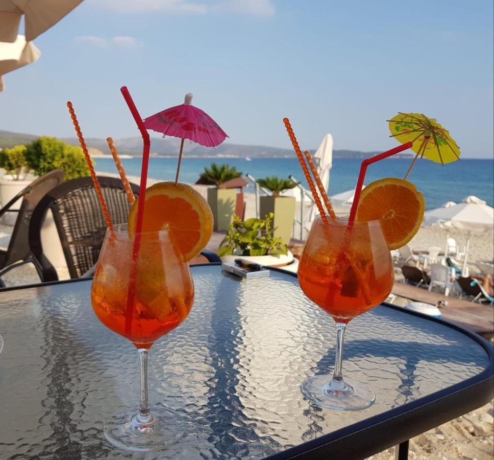 Plaisir Rooms Makriammos Ngoại thất bức ảnh