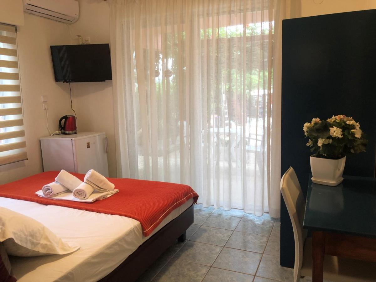 Plaisir Rooms Makriammos Ngoại thất bức ảnh